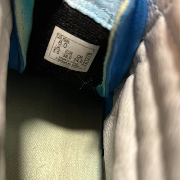 Vans Hi Tops - Picture 8 of 9